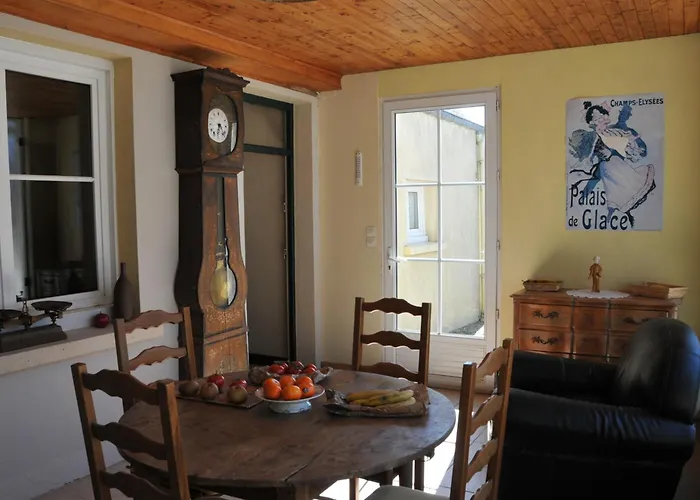 Holiday home Maison De Famille Rustique Duree De Location 7 Jours Minimum *